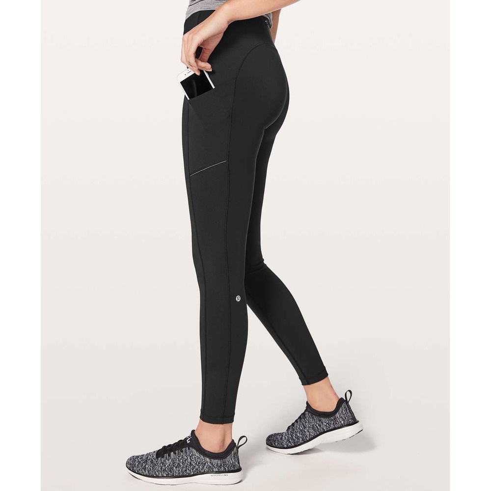 Lululemon‎ Speed Up Tight 28" – Size 8